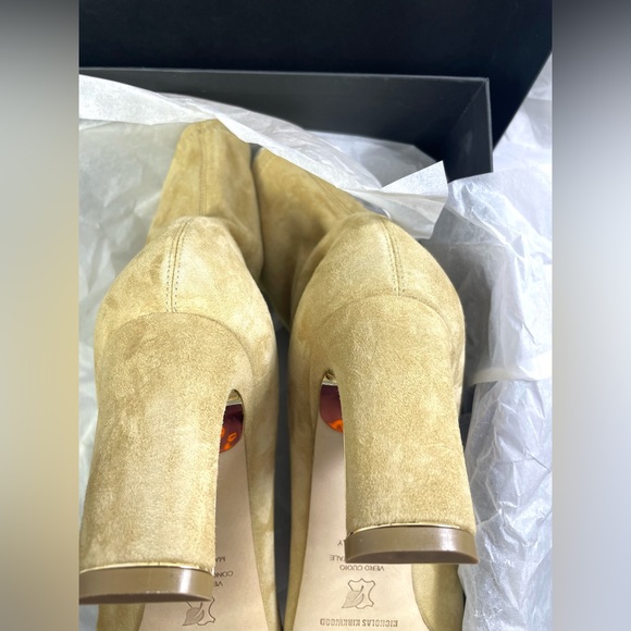 Nicholas Kirkwood Women’s Maeva Faux Pearl Stretch Booties. Color: Hazel. NWB. - Picture 12 of 16